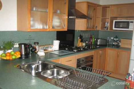 Property photo of 3 Nadia Court Endeavour Hills VIC 3802