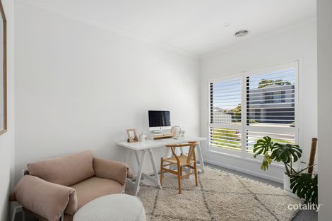 Property photo of 15 Beaconsfield Court Somerville VIC 3912