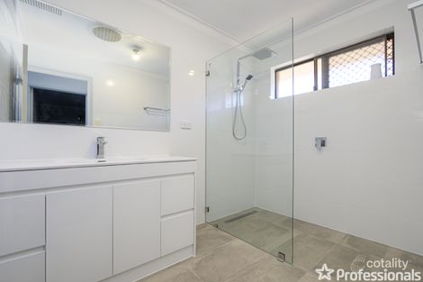 Property photo of 30 Almond Way Forrestfield WA 6058