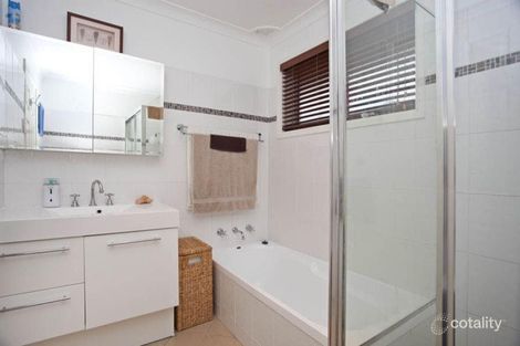 Property photo of 11 Nieuport Avenue Milperra NSW 2214