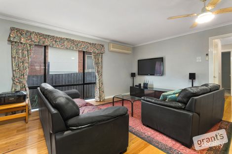 Property photo of 20 Callistemon Crescent Narre Warren VIC 3805