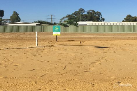 14 Cranwood Cres, Viveash, WA 6056