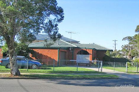 10 Corona Rd, Fairfield West, NSW 2165