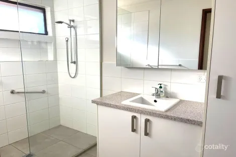 Property photo of 1/13 Henry Street Melton VIC 3337