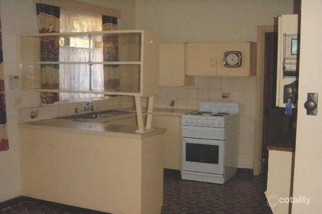 12 Henrietta St, Bayswater, WA 6053