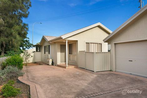 Property photo of 4/29 Windang Road Primbee NSW 2502
