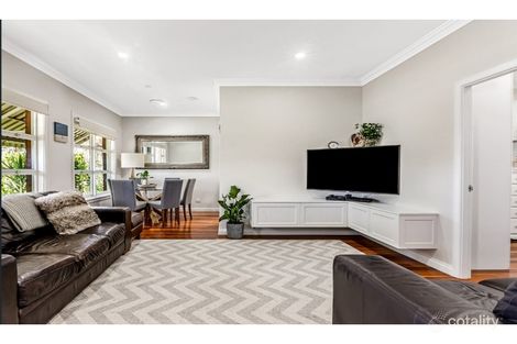 Property photo of 18 Moir Street Smithfield NSW 2164