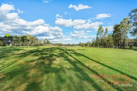 Property photo of 43 Treesbank Place Nulkaba NSW 2325