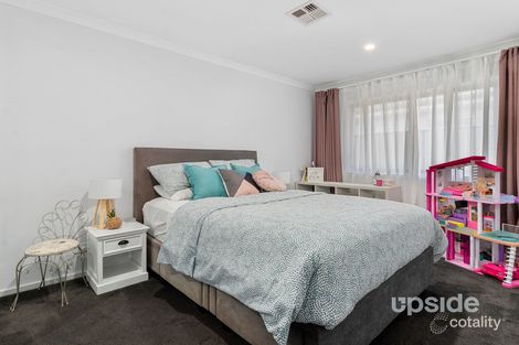 Property photo of 108 Weatherstone Circuit Googong NSW 2620