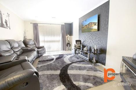 2 Summercrop Pl, Werrington Downs, NSW 2747