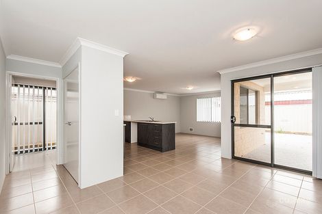 Property photo of 30 Vignerons Loop Hocking WA 6065