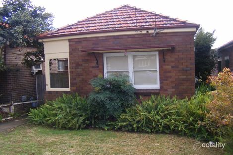 10 Howley St, Rodd Point, NSW 2046