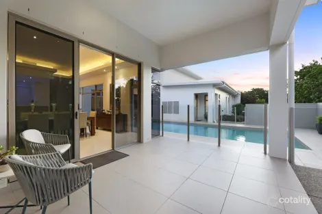 Property photo of 2114 The Circle Hope Island QLD 4212