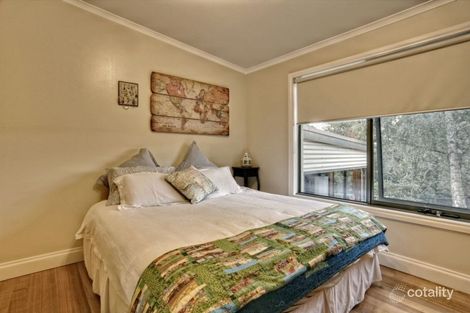 Property photo of 9 Old Gembrook Road Emerald VIC 3782