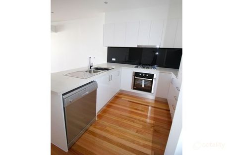 Property photo of 2/19 Charles Street Brunswick VIC 3056