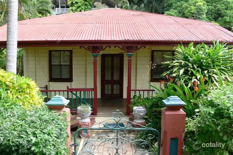 16 Stanton Tce, North Ward, QLD 4810