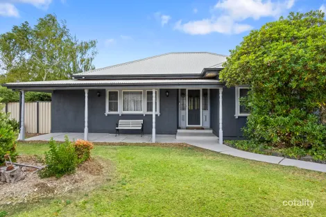 Property photo of 25 Peterkin Street Alexandra VIC 3714