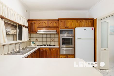 Property photo of 30 Jukes Road Fawkner VIC 3060