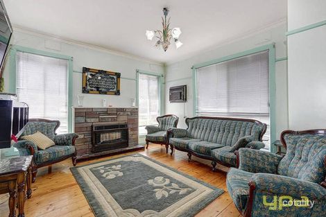 Property photo of 105 View Street Glenroy VIC 3046