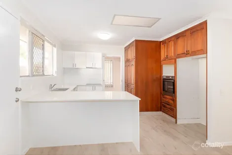 Property photo of 11 Endsleigh Street Macgregor QLD 4109
