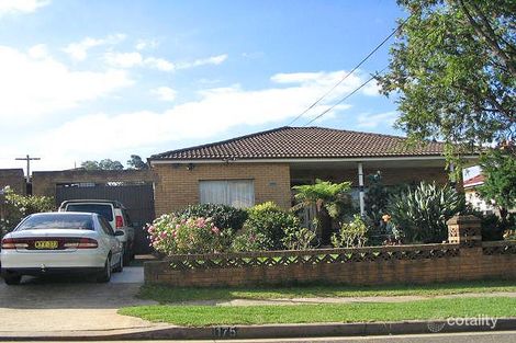 175 Banksia Rd, Greenacre, NSW 2190