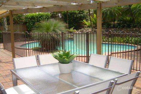 Property photo of 18 Birubi Close Eleebana NSW 2282