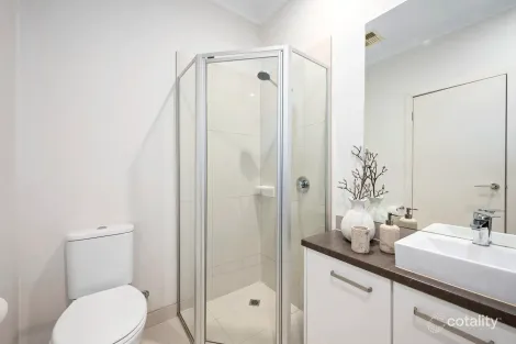 Property photo of 2/17 Collocott Street Mordialloc VIC 3195