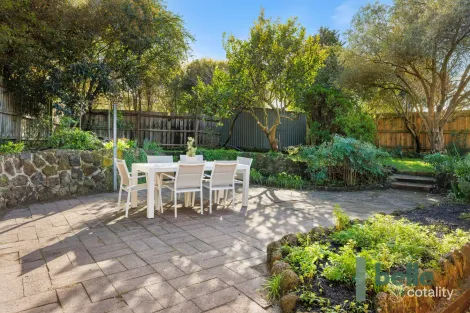 Property photo of 112 Weeroona Street Rye VIC 3941