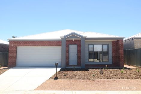 42 Gladeville Dr, Eaglehawk, VIC 3556