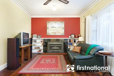 Property photo of 52 Ahern Road Pakenham VIC 3810