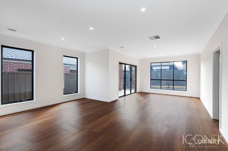 Property photo of 13 Mattamber Road Wollert VIC 3750