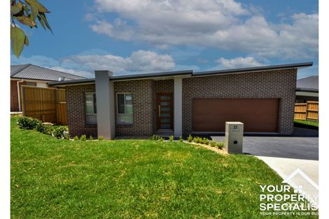 25 Curie Rd, Campbelltown, NSW 2560