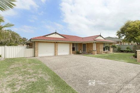 Property photo of 15 Calancra Avenue Cameron Park NSW 2285