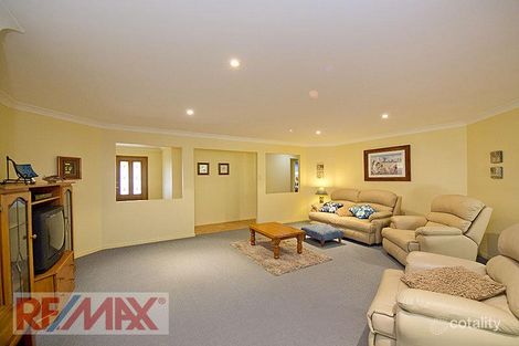 Property photo of 12 Jullyan Street Albany Creek QLD 4035