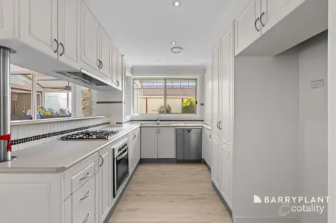 Property photo of 5 Kinlora Avenue Epping VIC 3076