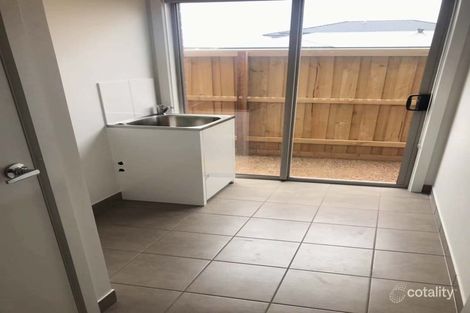 Property photo of 30 Evesham Drive Point Cook VIC 3030