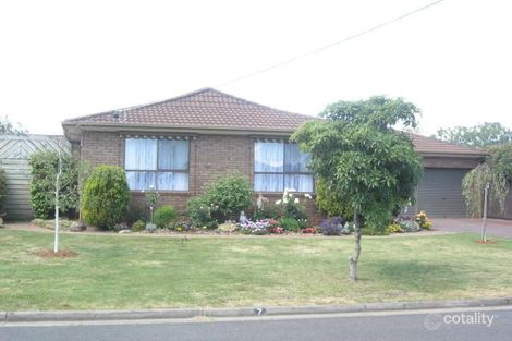 13 Edenbridge Ct, Carrum Downs, VIC 3201