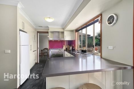 Property photo of 19 Thompson Place Minto NSW 2566