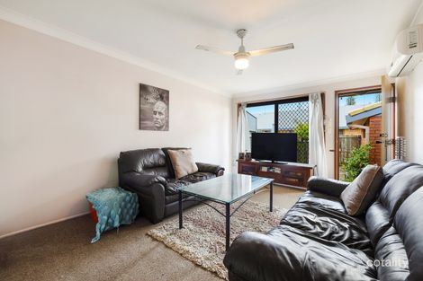 Property photo of 2/139 Sunshine Boulevard Mermaid Waters QLD 4218