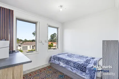 Property photo of 9 Hague Place Oakhurst NSW 2761