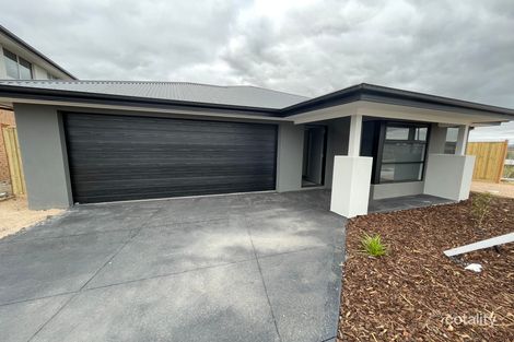 Property photo of 6 Balmore Street Beveridge VIC 3753