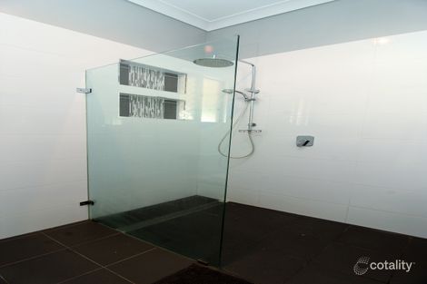 13 Hilton Rd, Soldiers Hill, QLD 4825