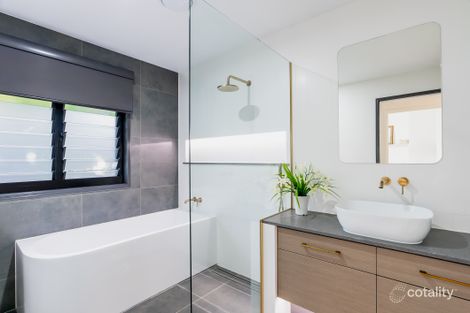 Property photo of 1 Merinda Drive Palmwoods QLD 4555