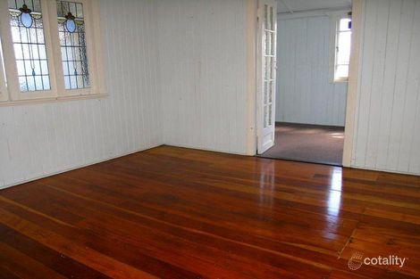 604 Old Cleveland Rd, Camp Hill, QLD 4152