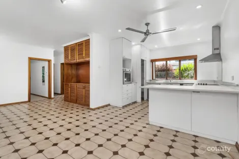 Property photo of 10 Andrews Close Port Douglas QLD 4877