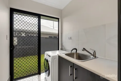 Property photo of 10 Coxwain Place Trinity Beach QLD 4879