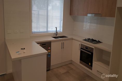 Property photo of 18 Nilgiri Lane South Morang VIC 3752