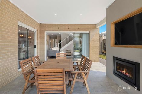 Property photo of 20 Blue Lily Circuit Junction Village VIC 3977