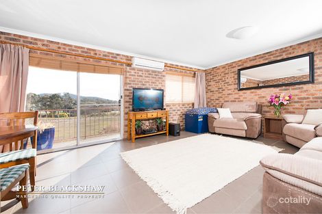 Property photo of 1/2 Doyle Place Karabar NSW 2620
