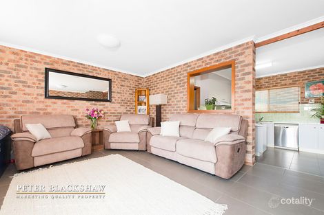 Property photo of 1/2 Doyle Place Karabar NSW 2620